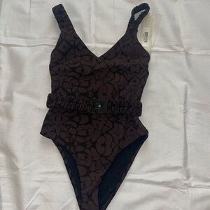 Devon Windsor Oaklee Full-Piece Belted Swimwear Women's